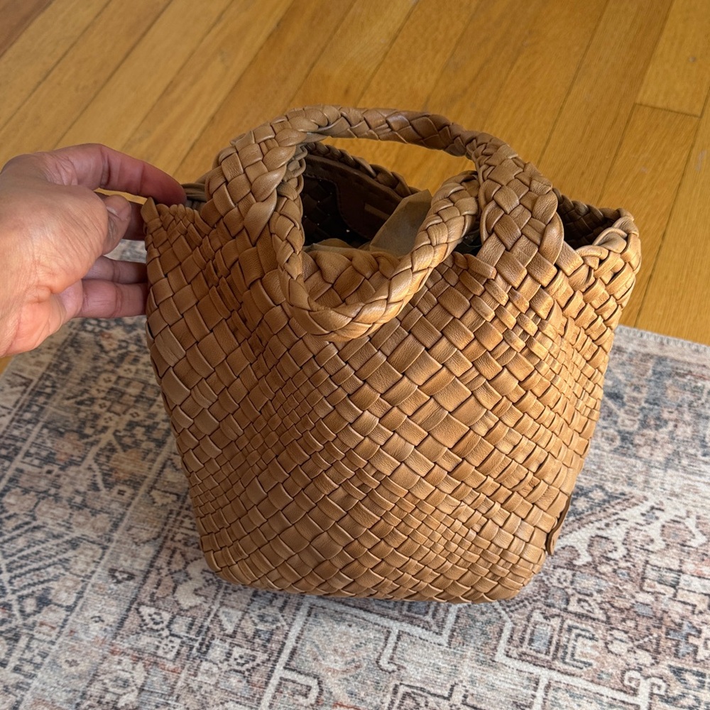 Falorini Woven Leather Tote Bucket Bag in Tan - Picture 3 of 13